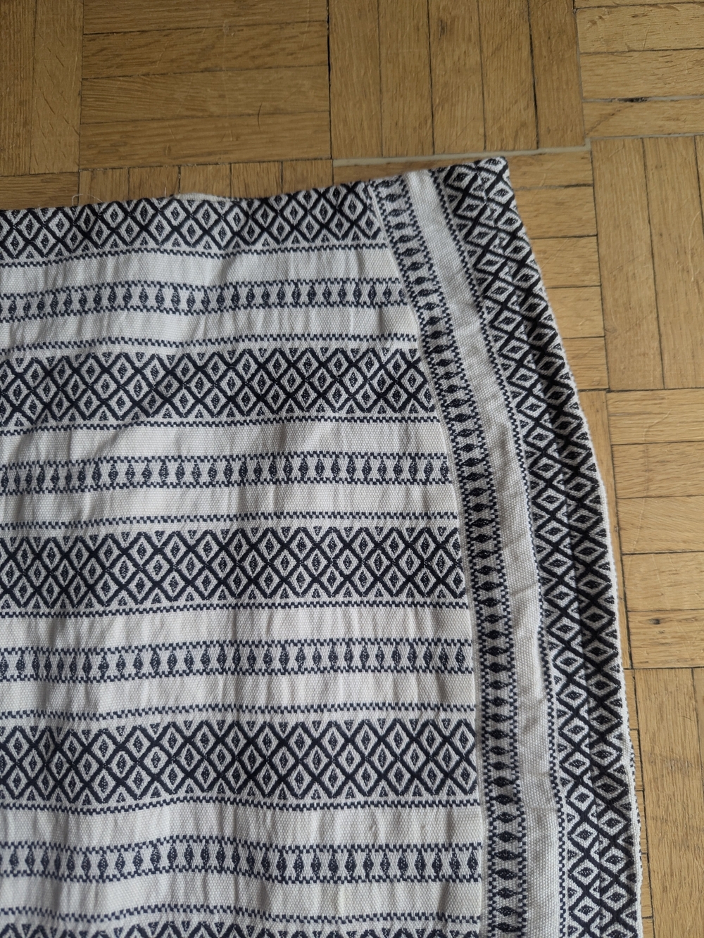 LOFT Classic Black & White Patterned Women's Skirt